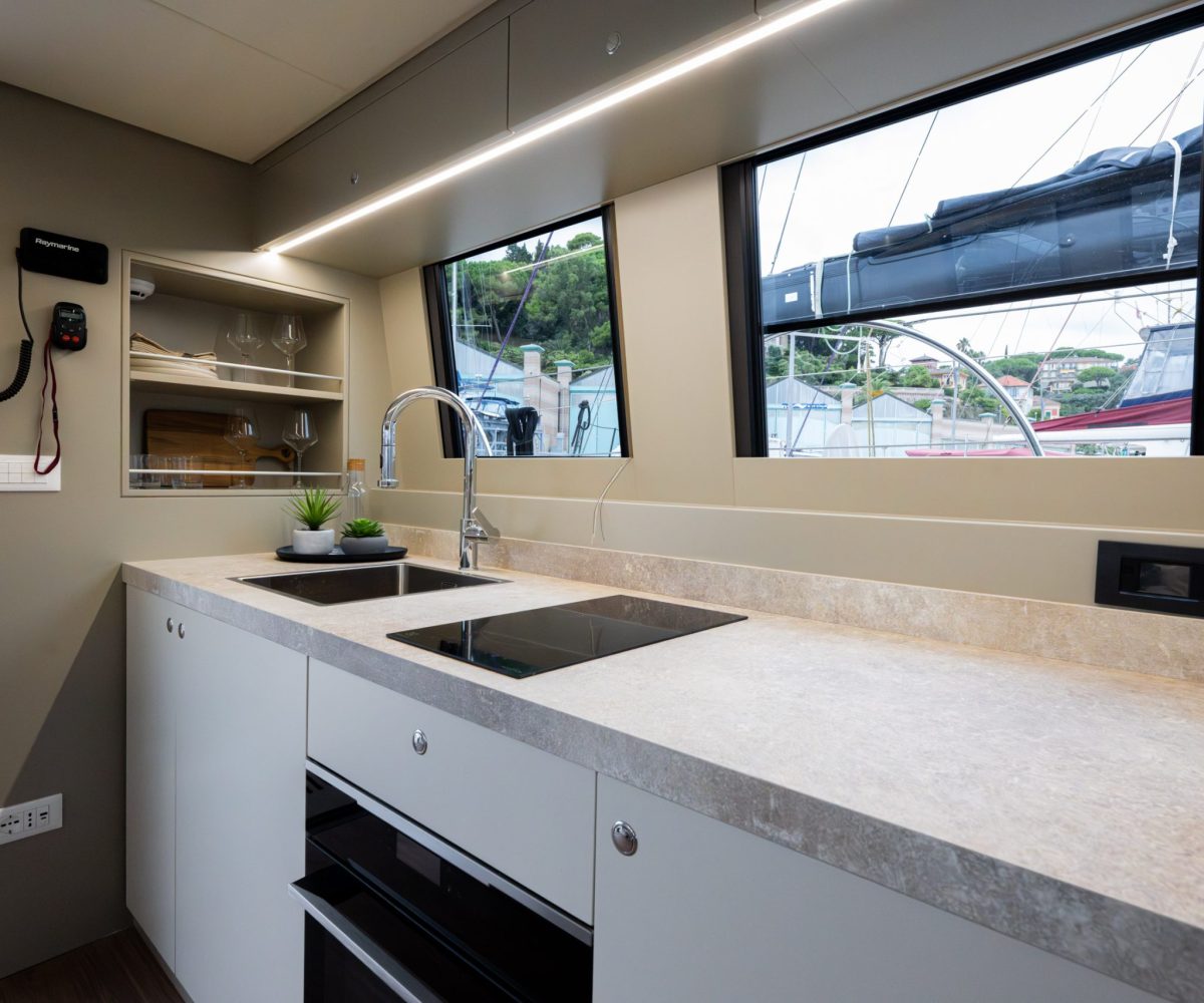 nova-yacht-calita-smart-02 nova-yacht-calita-smart-02